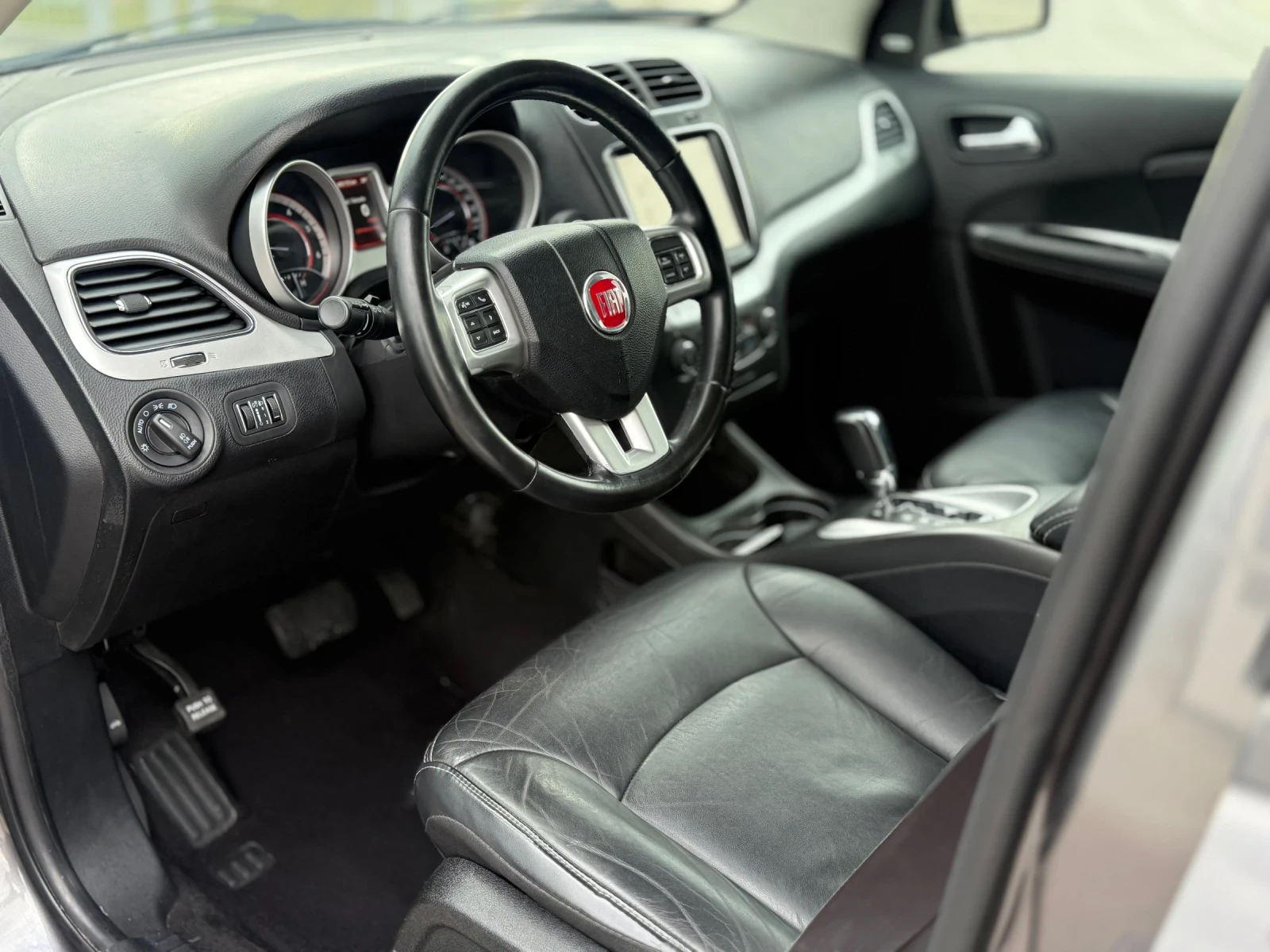 Fiat Freemont 2.0MJet* 170КС* 4х4* 6+ 1* PODGREV* CAMERA* AVTOMA, снимка 7 - Автомобили и джипове - 55399076