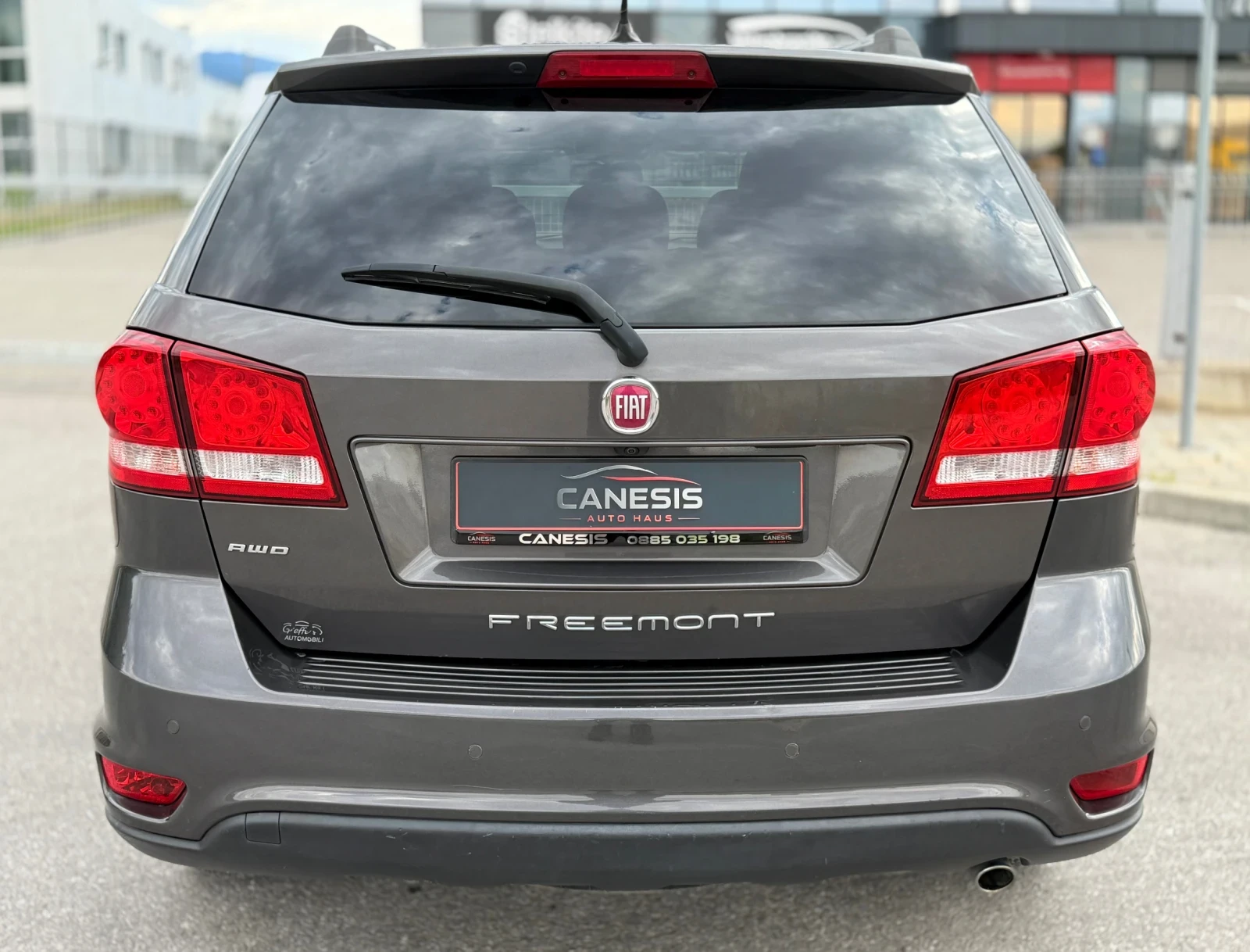 Fiat Freemont 2.0MJet* 170КС* 4х4* 6+ 1* PODGREV* CAMERA* AVTOMA, снимка 5 - Автомобили и джипове - 55399076