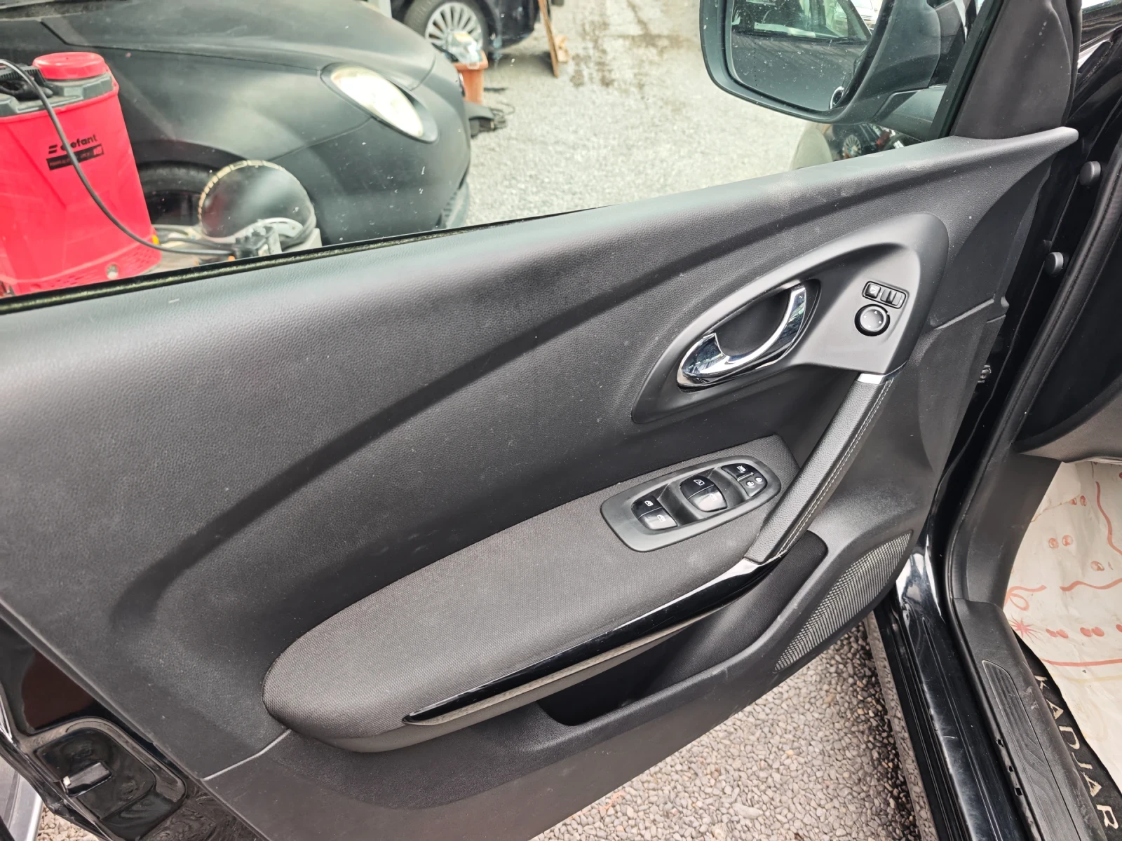 Renault Kadjar AUTOMATIC LED ENERGY BUSINESS EDITION , снимка 9 - Автомобили и джипове - 55406545