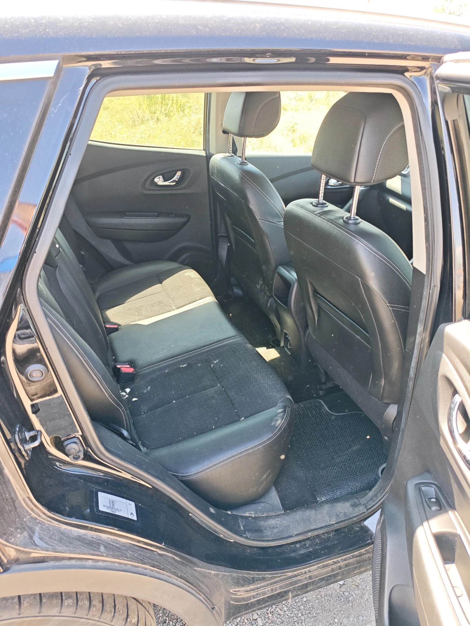 Renault Kadjar 1.5d i, снимка 12 - Автомобили и джипове - 55467021