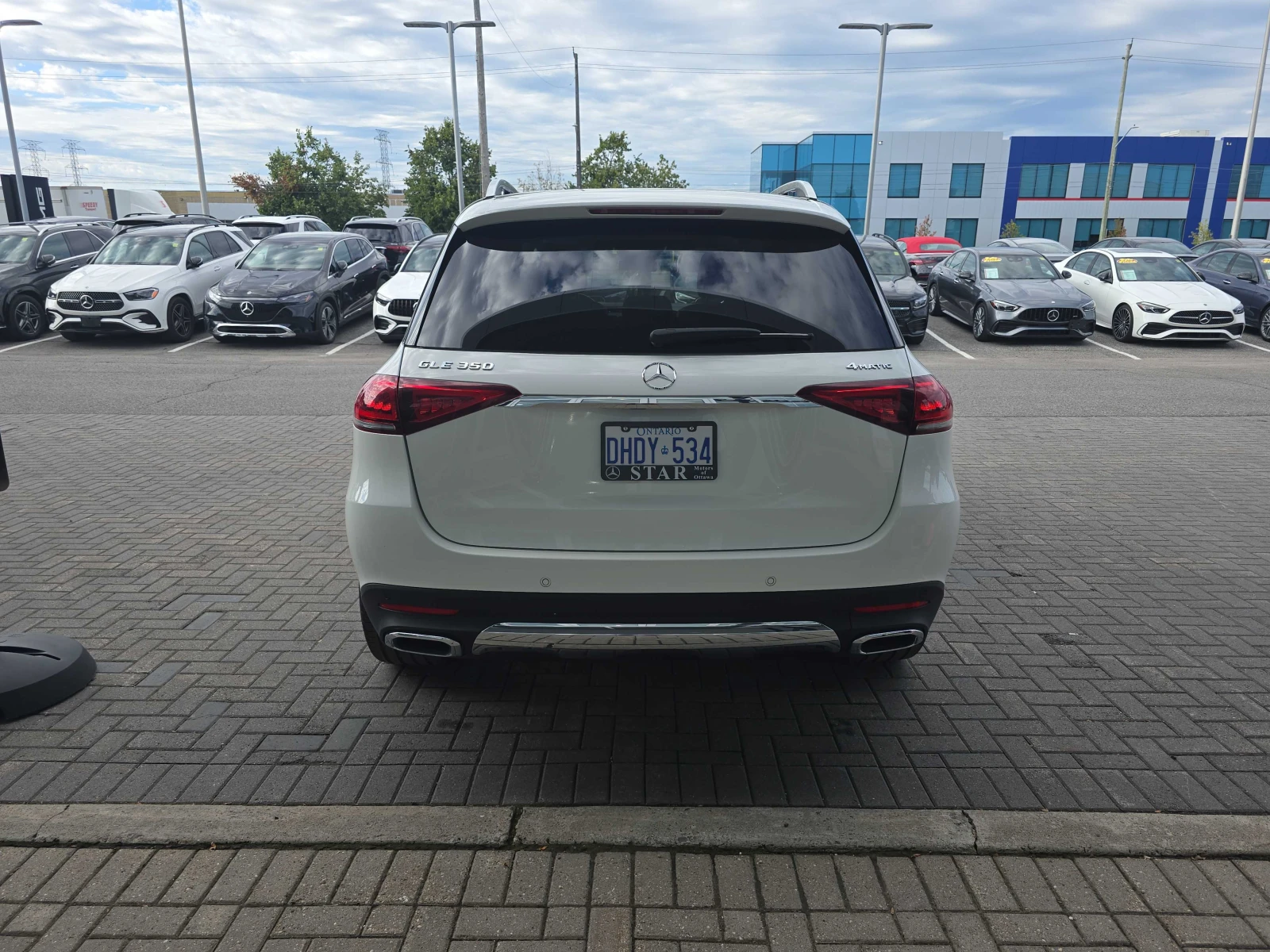 Mercedes-Benz GLE 350 * ОТ ПРЕДСТАВИТЕЛСТВО НА МЕРЦЕДЕС * , снимка 4 - Автомобили и джипове - 55906192