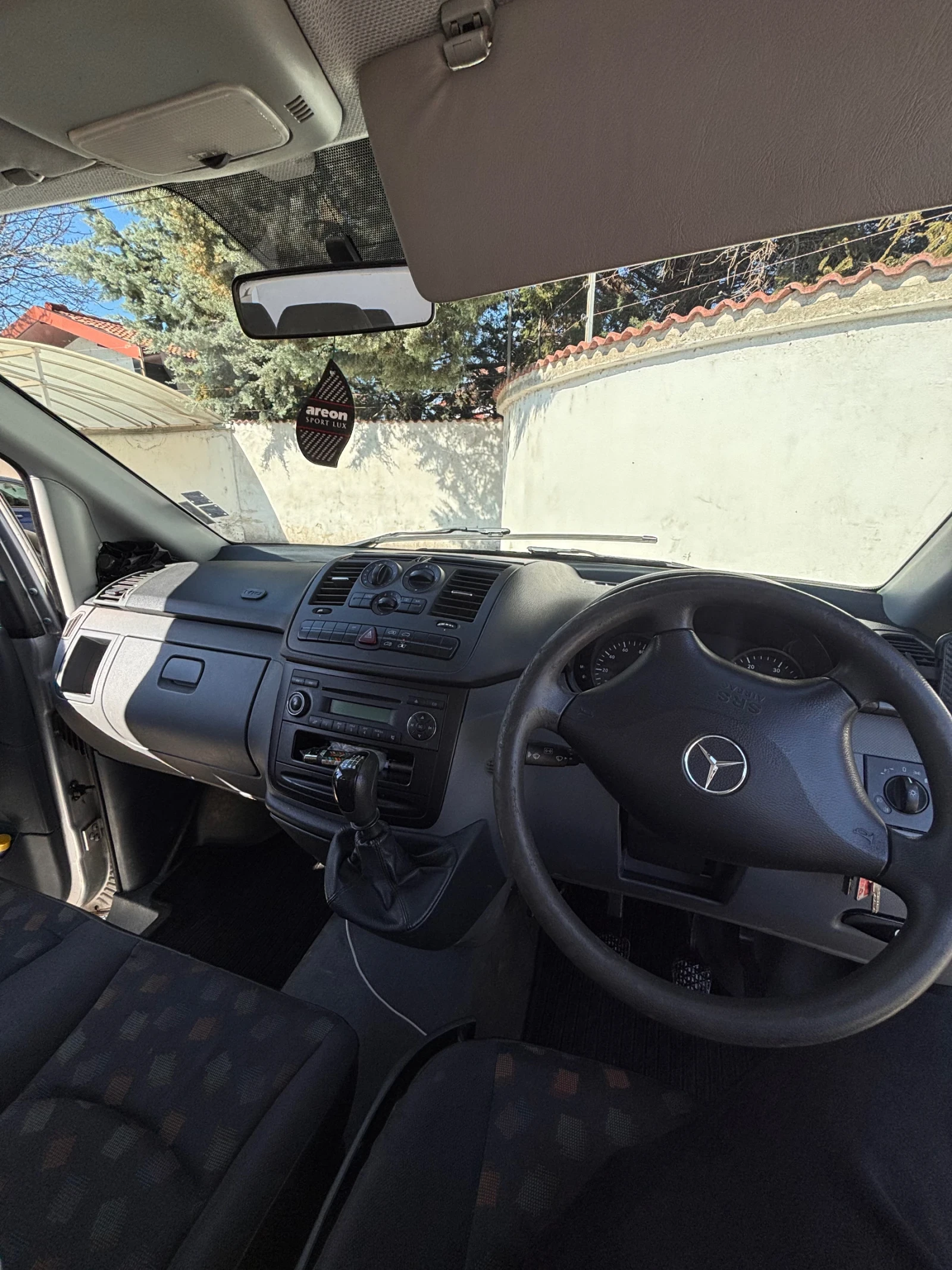 Mercedes-Benz Vito РЕАЛНИ 190к КМ!! УНИКАТ! , снимка 11 - Бусове и автобуси - 53726950