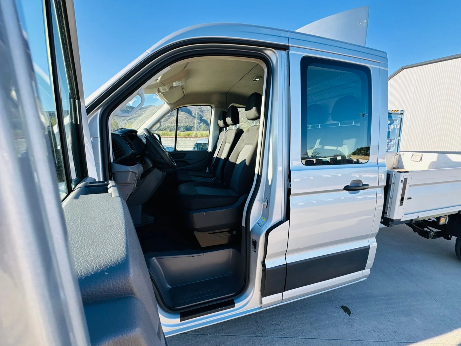 VW Crafter Немски!МАХИ!ТОП!ЧИСТО НОВ!7м.177 к.с., снимка 10 - Бусове и автобуси - 54138774