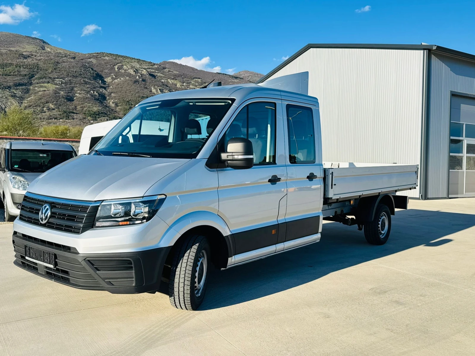 VW Crafter Немски!МАХИ!ТОП!ЧИСТО НОВ!7м.177 к.с. | Auto.bg — изображение 1