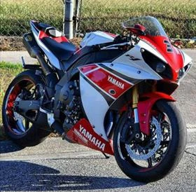 Yamaha YZF-R1 RN22, снимка 1