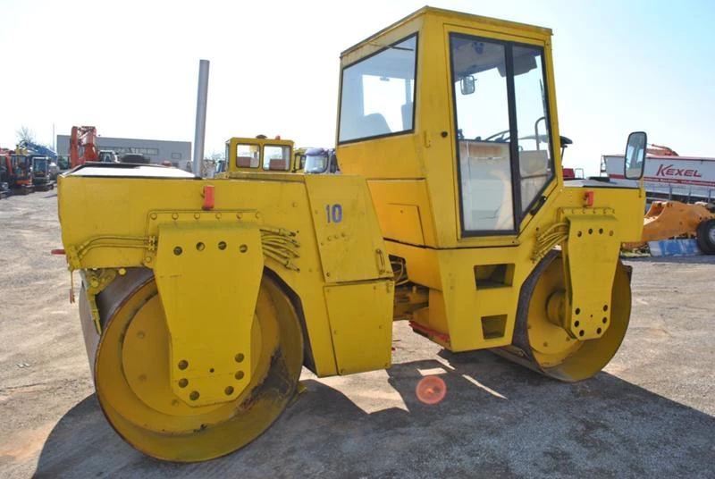 Валяк BOMAG BOMAG BW 161AD, снимка 9 - Индустриална техника - 35556202