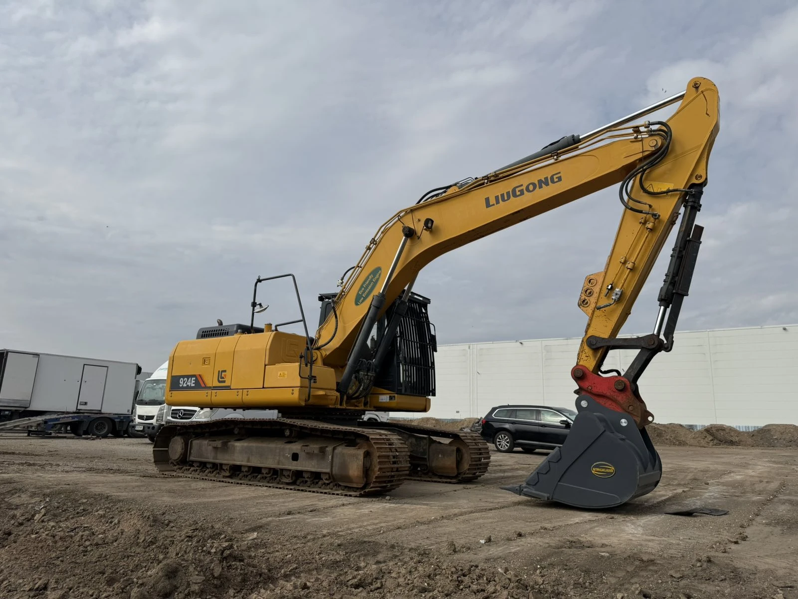 Багер JCB CLG 924E, снимка 2 - Индустриална техника - 53759307