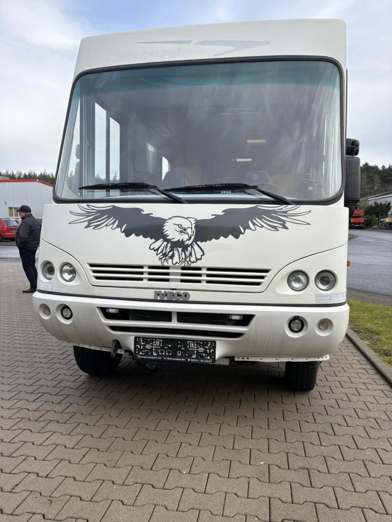 Кемпер Concorde Charisma 800, снимка 3 - Каравани и кемпери - 53418540