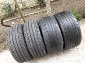 Гуми Летни 275/40R19, снимка 17