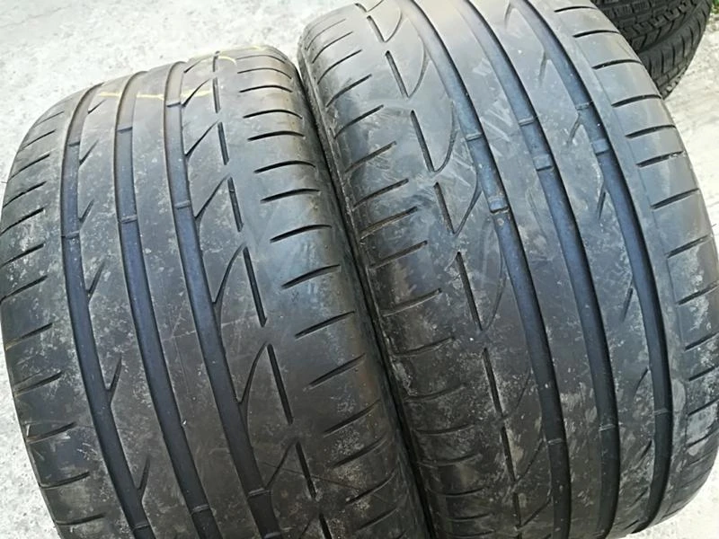 Гуми Летни 275/40R19, снимка 2 - Гуми и джанти - 22851703