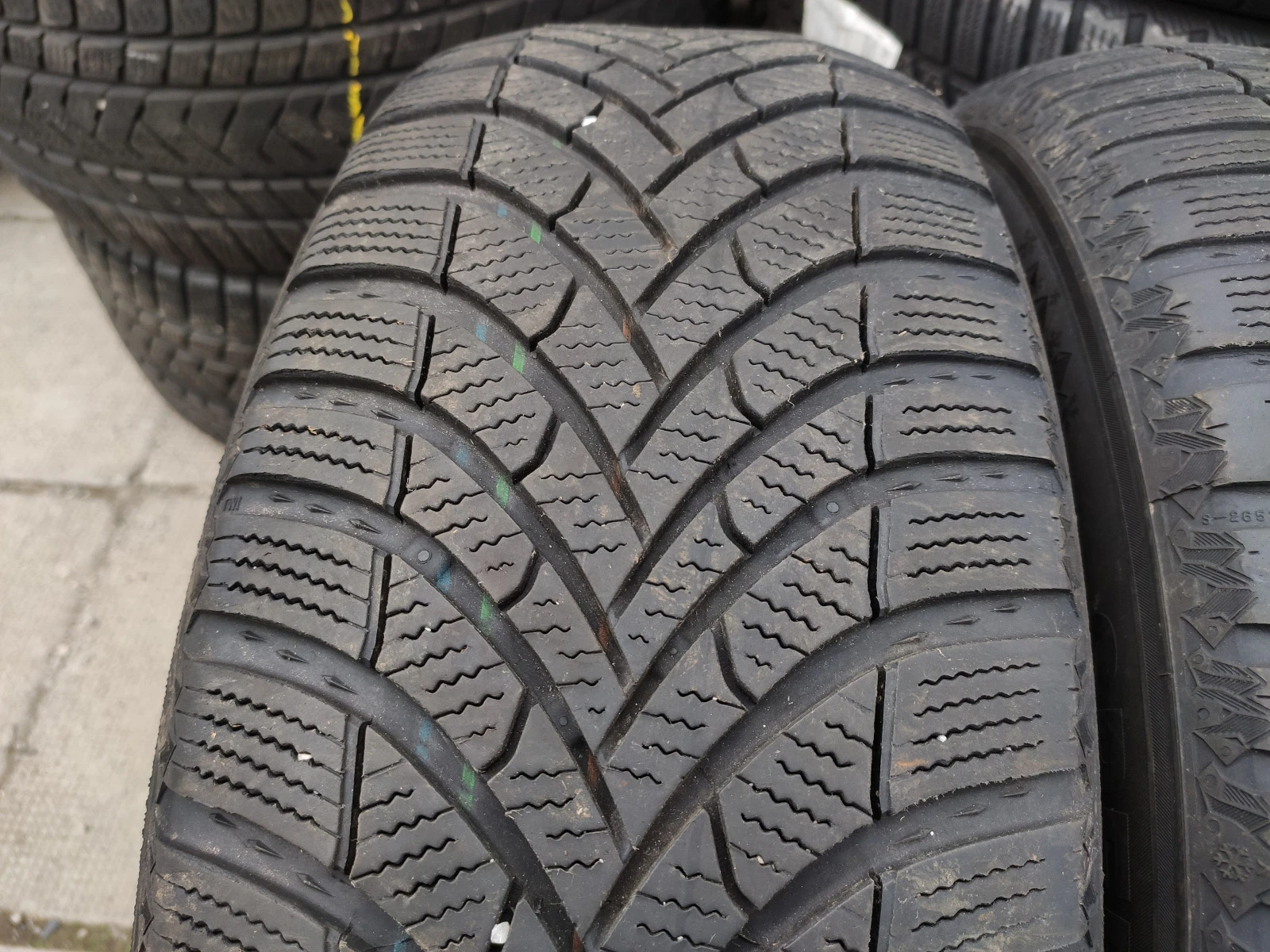 215/60R16 | Mobile.bg   2