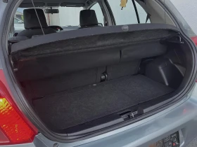 Toyota Yaris 1.3VVTi Автоматик, снимка 13