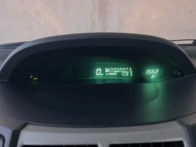 Toyota Yaris 1.3VVTi Автоматик, снимка 10
