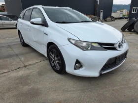 Toyota Auris 1.8HYBRID, снимка 3