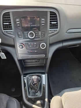 Renault Megane 1.3TCe/Sedan/140k.c., снимка 14