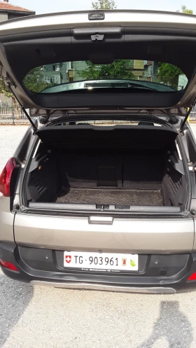 Peugeot 3008 Hybrid 4 SWISS, снимка 13