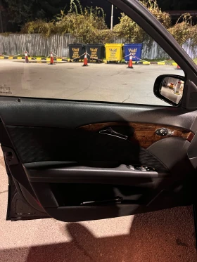 Mercedes-Benz E 220, снимка 11