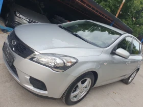 ������ Kia Ceed