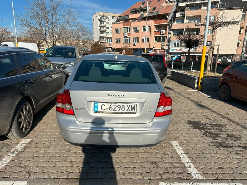 Volvo S40 2.0D, снимка 6 - Автомобили и джипове - 48409887