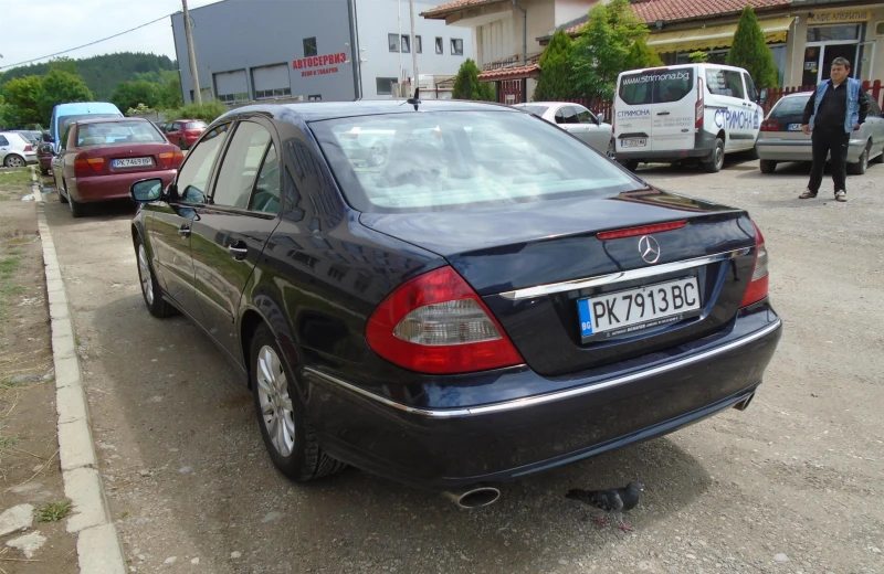 Mercedes-Benz E 320 CDI, снимка 6 - Автомобили и джипове - 49156651