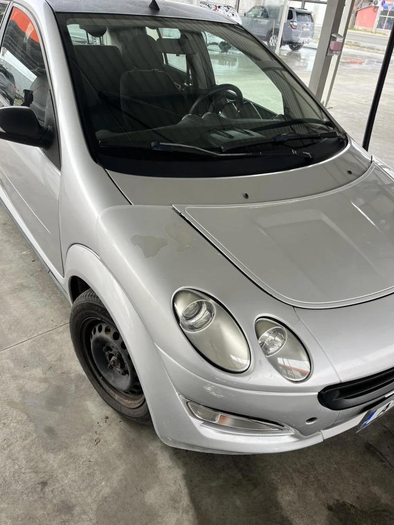 Smart Forfour, снимка 2 - Автомобили и джипове - 49358103