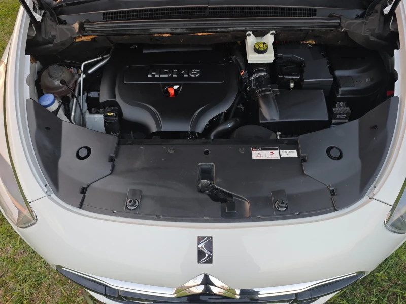 Citroen DS5 2.0HDI* EXECUTIVE* FULL* NAVI* PANORAMA* , снимка 16 - Автомобили и джипове - 50381274