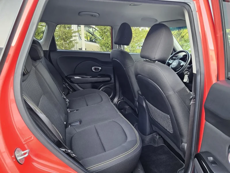 Kia Soul 1.6CRDI-136кс= АВТОМАТ= 114.000км= INFINITY= cPLAY, снимка 14 - Автомобили и джипове - 51382154