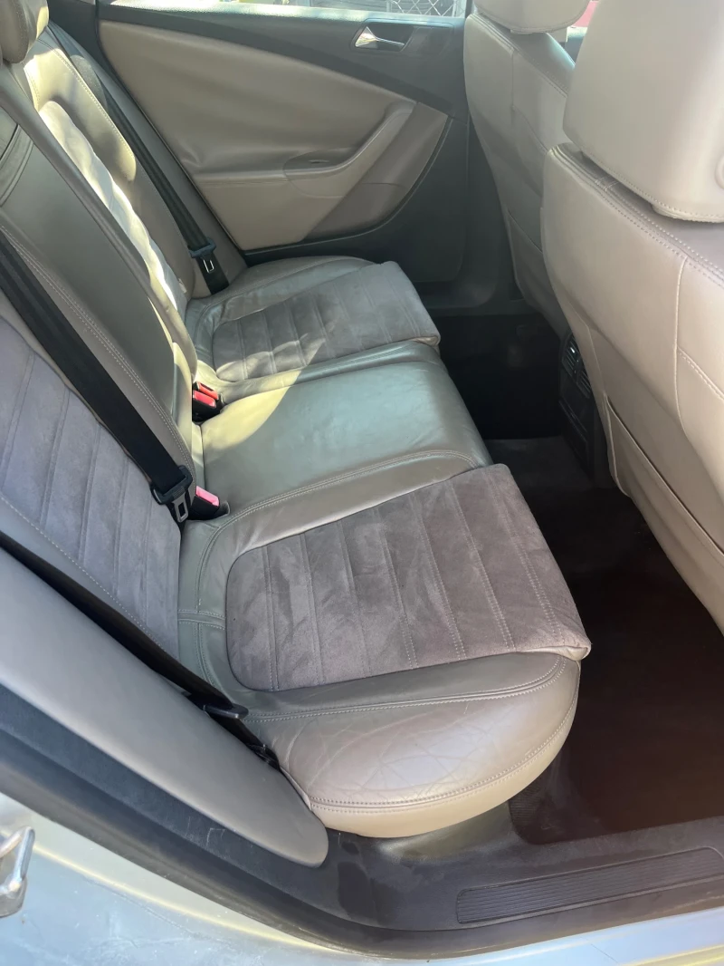 VW Passat 2.0Tdi - High line - Xenon - Navi, снимка 9 - Автомобили и джипове - 51863896