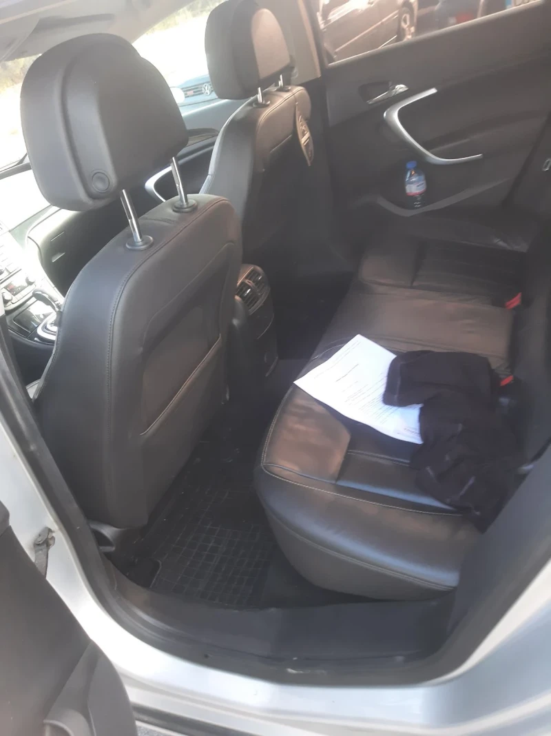 Opel Insignia, снимка 7 - Автомобили и джипове - 52374667