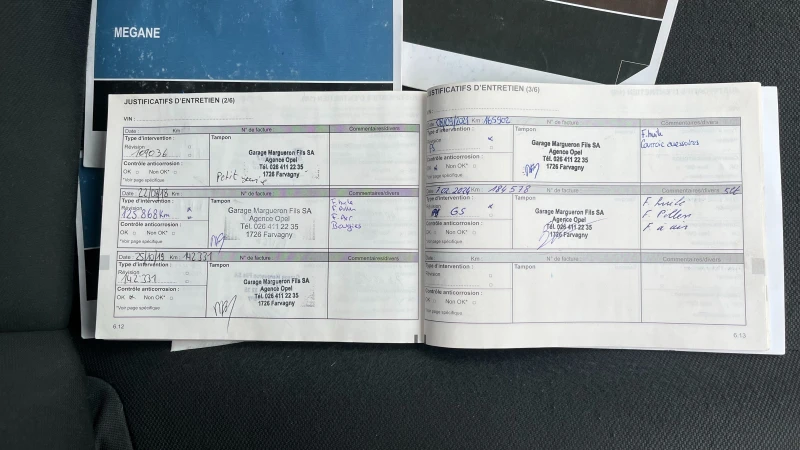 Renault Megane 1.6, снимка 13 - Автомобили и джипове - 53274966