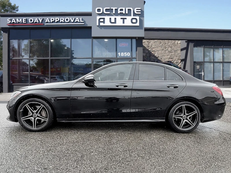 Mercedes-Benz C 300 4MATIC* АвтоКредит* (Цена до БГ) , снимка 4 - Автомобили и джипове - 53586851