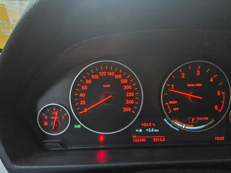 BMW 320 d, снимка 10 - Автомобили и джипове - 55142538