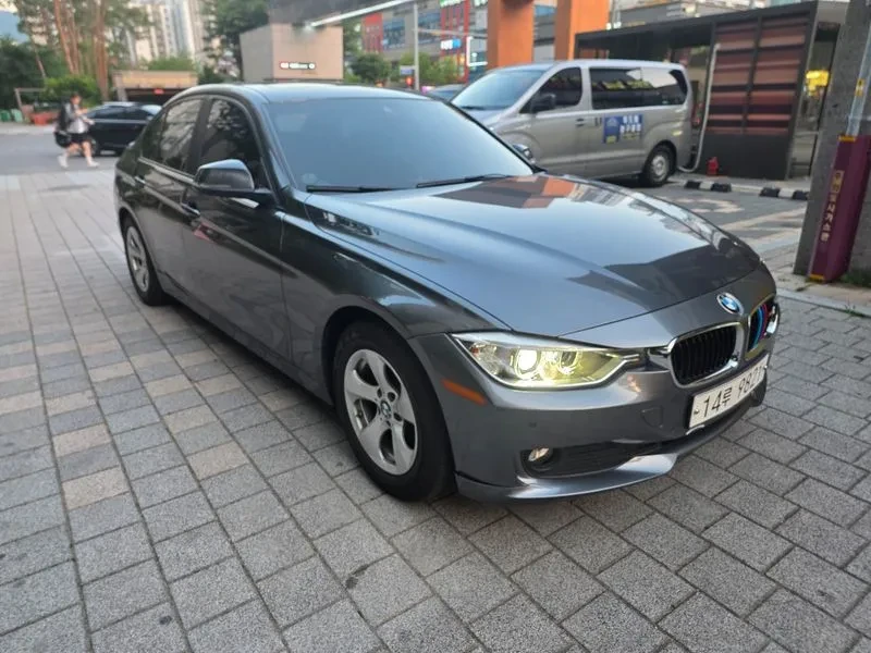 BMW 320 d, снимка 2 - Автомобили и джипове - 55142538