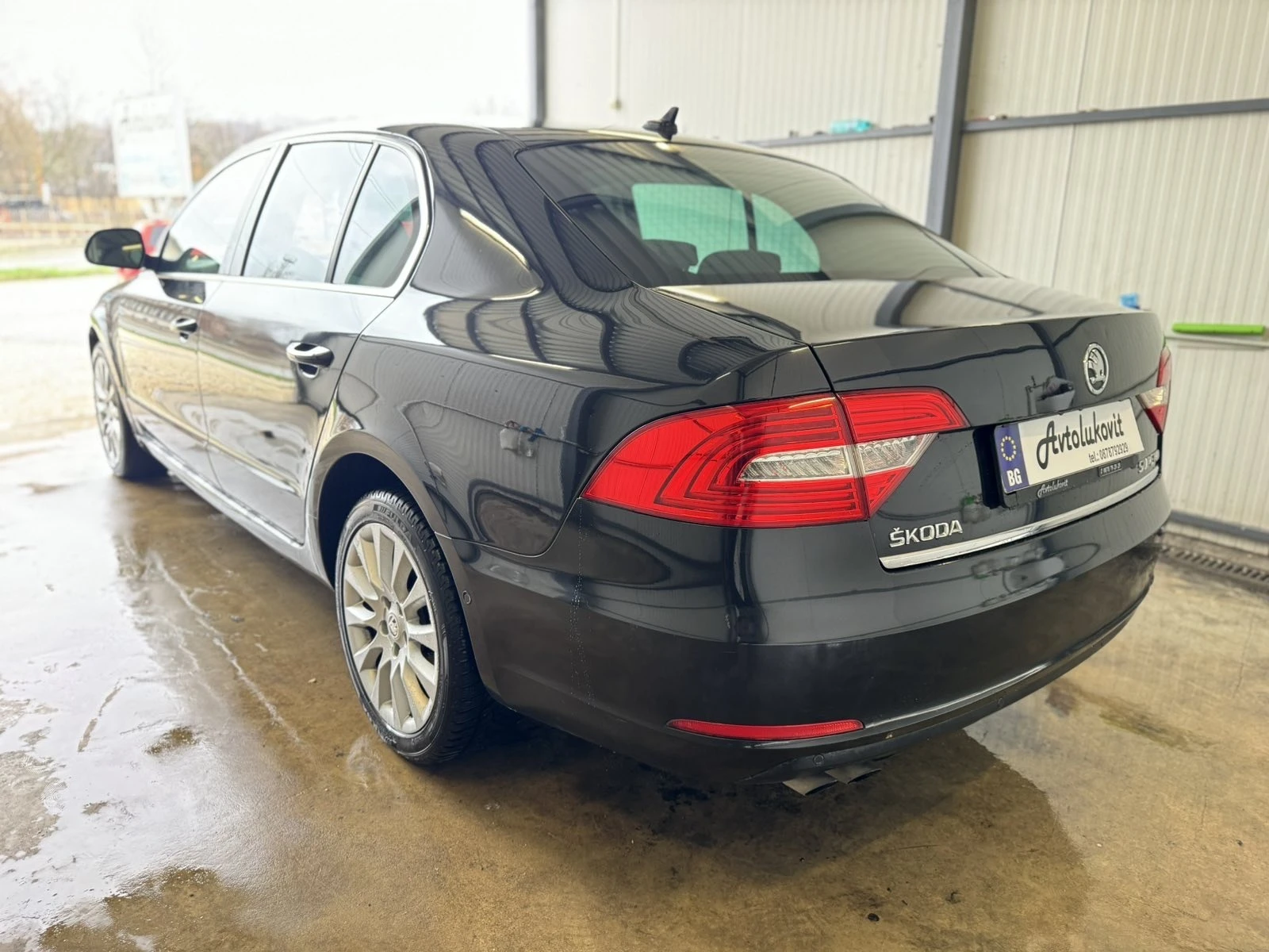 Skoda Superb 1.6 TDI  - изображение 4