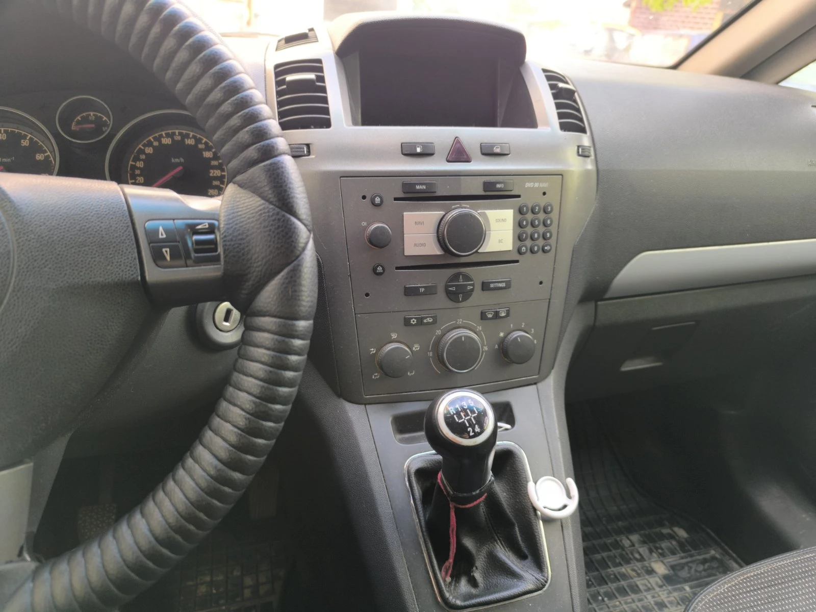 Opel Zafira няма - изображение 8