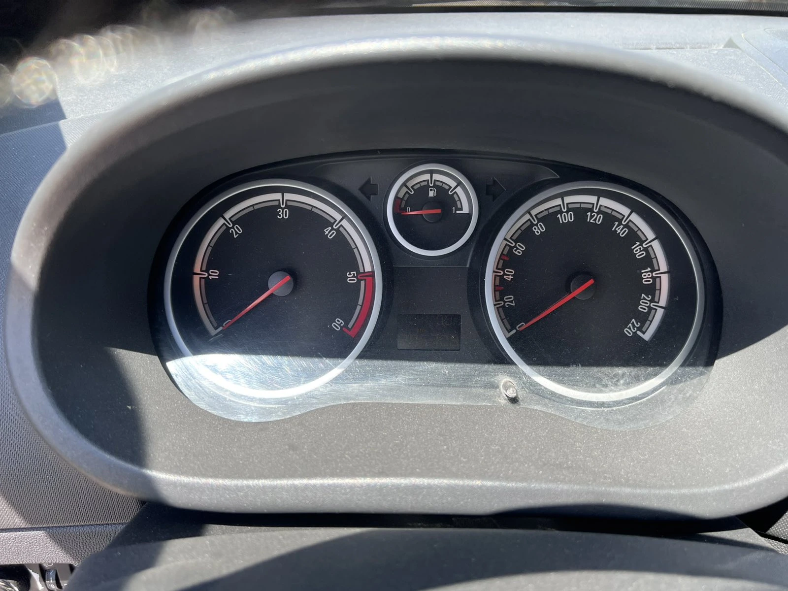 Opel Corsa 1.3CDTI - изображение 4