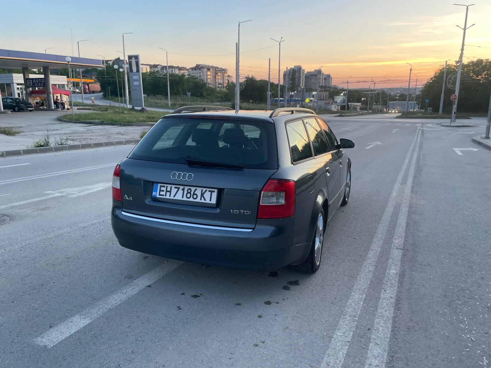 Audi A4 * 1.9TDI 131к.с* Обслужена - изображение 8