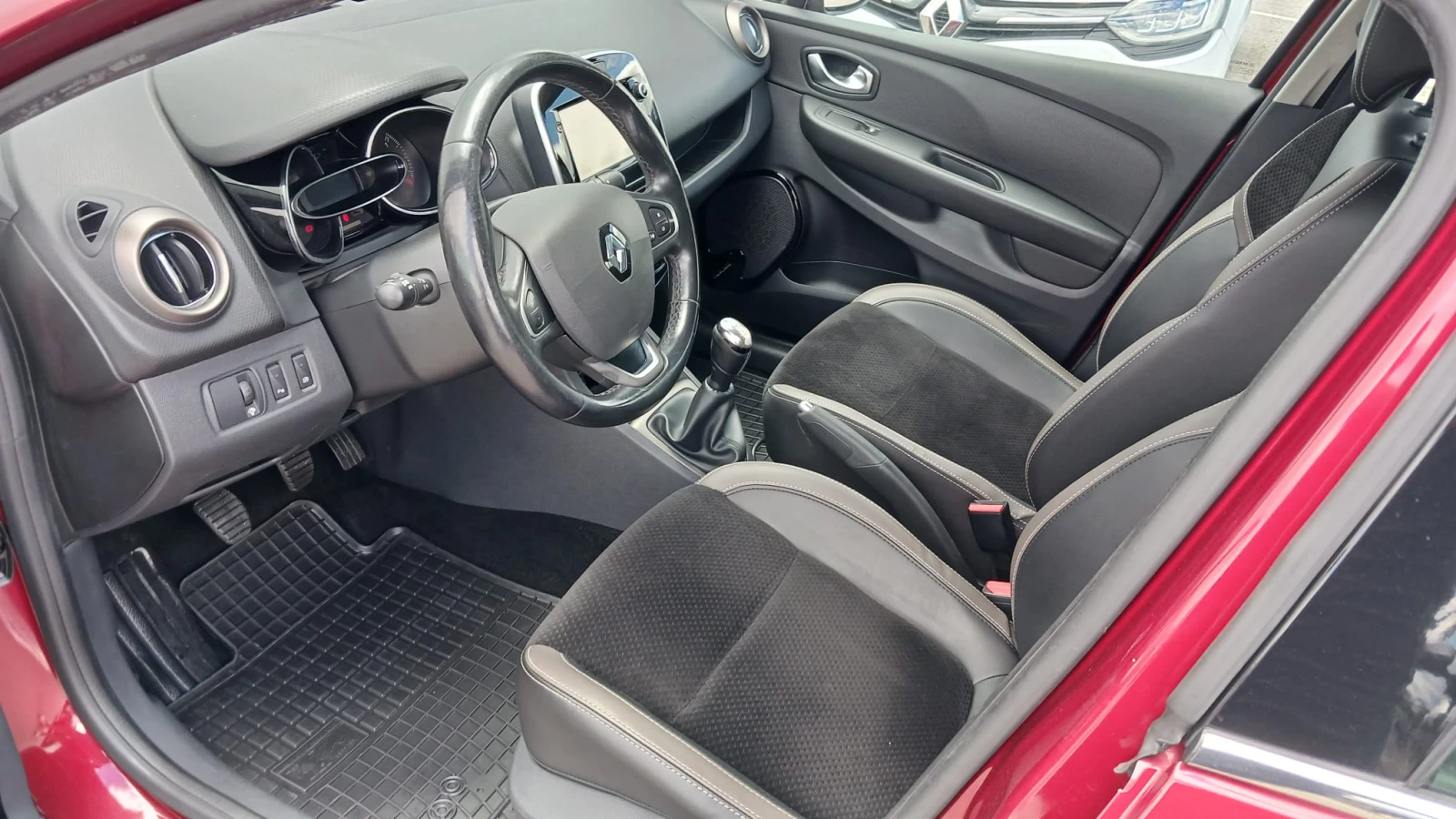 Renault Clio 1.5 dci  - изображение 7