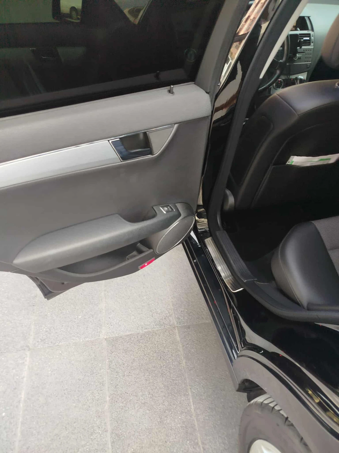 Mercedes-Benz C 180 Бензин - изображение 7