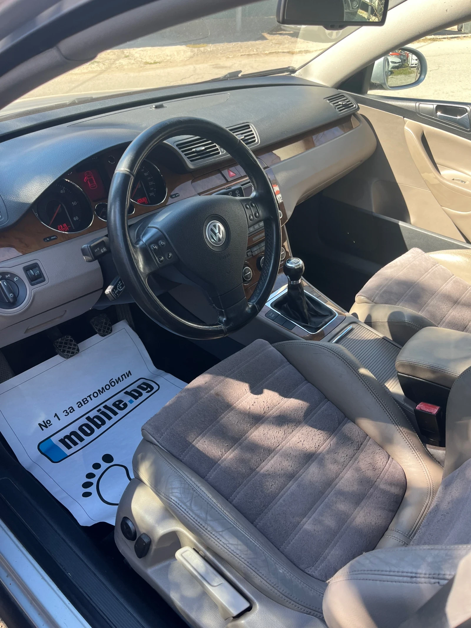 VW Passat 2.0Tdi - High line - Xenon - Navi | Mobile.bg — изображение 12