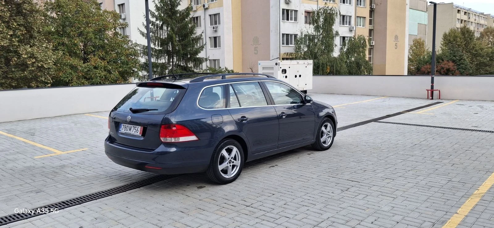 VW Golf 5 1.4-Бензин - изображение 4