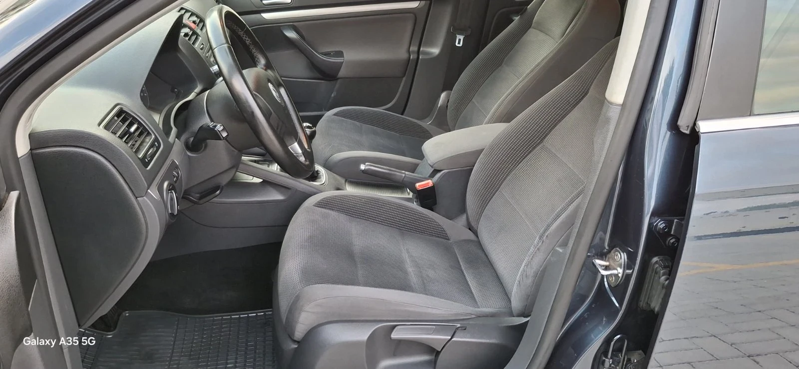 VW Golf 5 1.4-Бензин - изображение 8