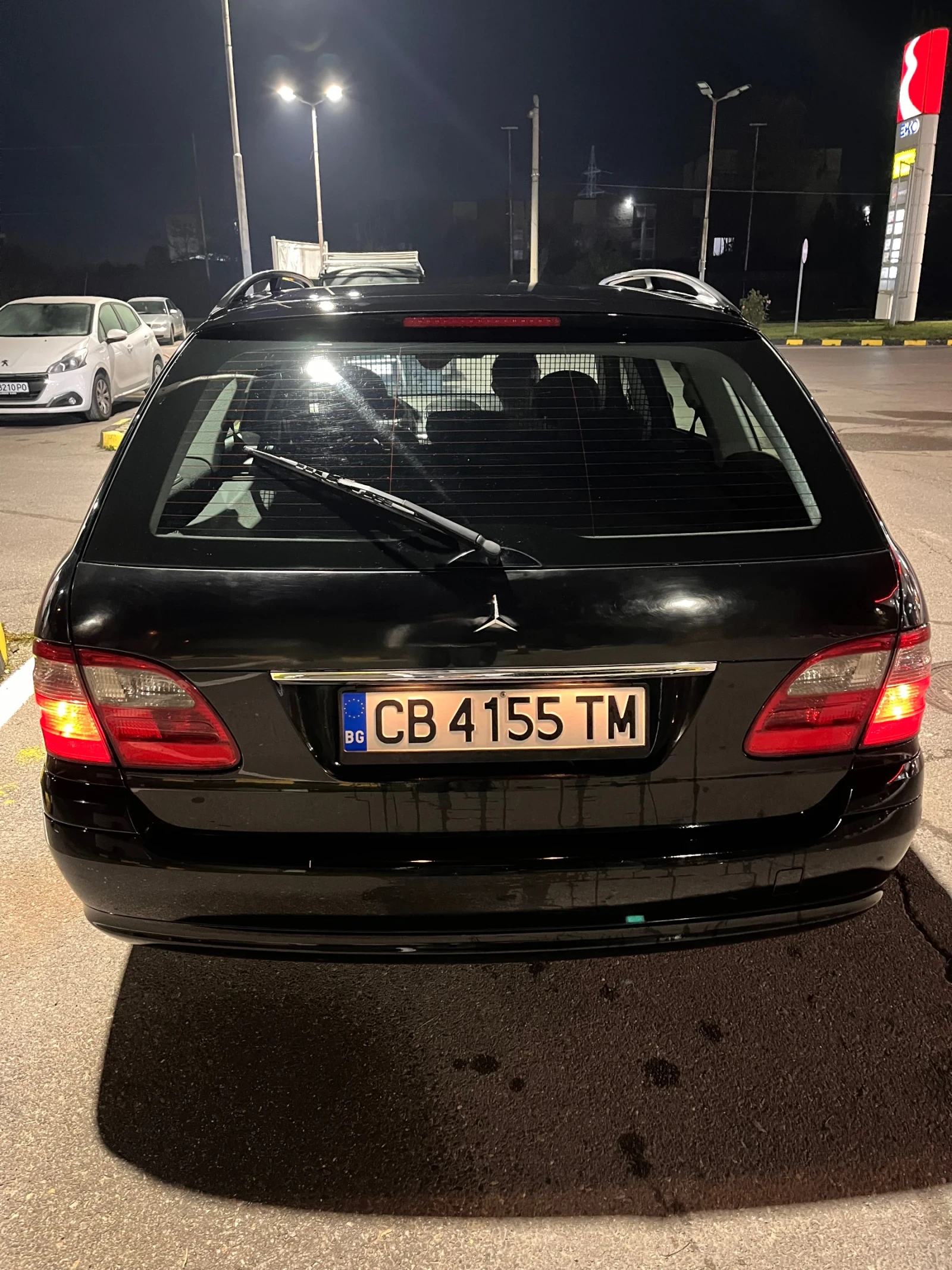 Mercedes-Benz E 220  - изображение 5