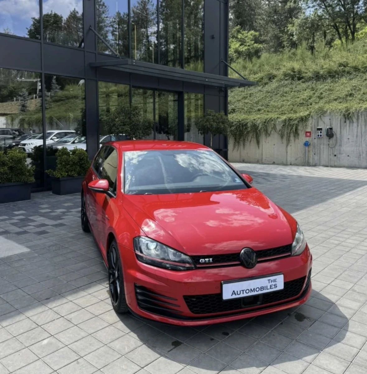 VW Golf GTI AKRAPOVIC | Mobile.bg � ����������� 1