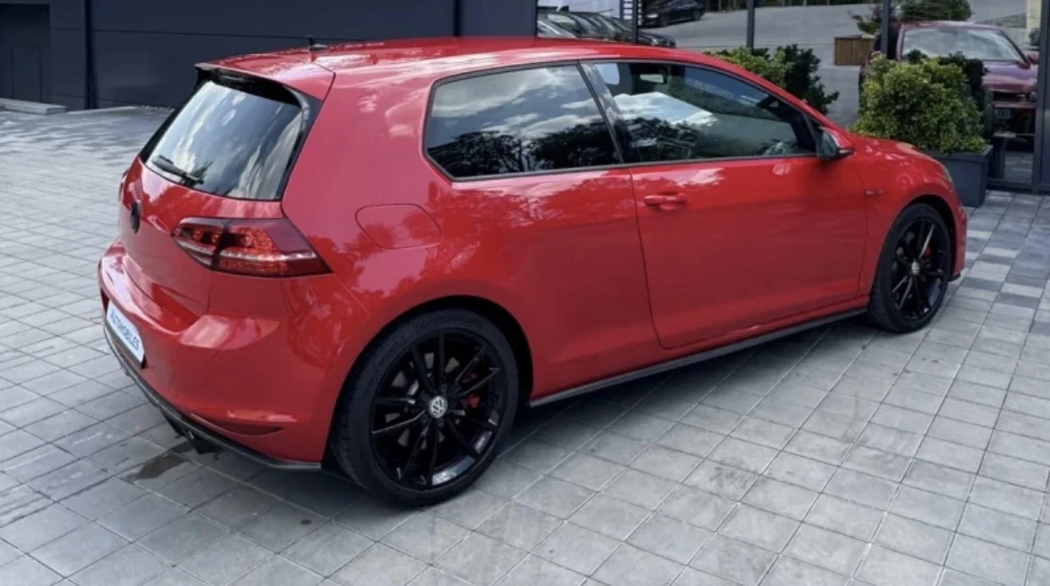 VW Golf GTI AKRAPOVIC - изображение 7