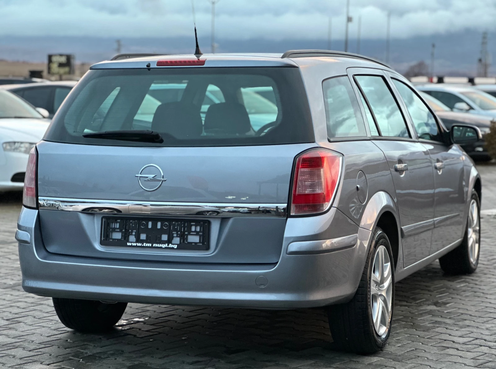 Opel Astra 1.6I GPL* FACELIFT*  - изображение 6