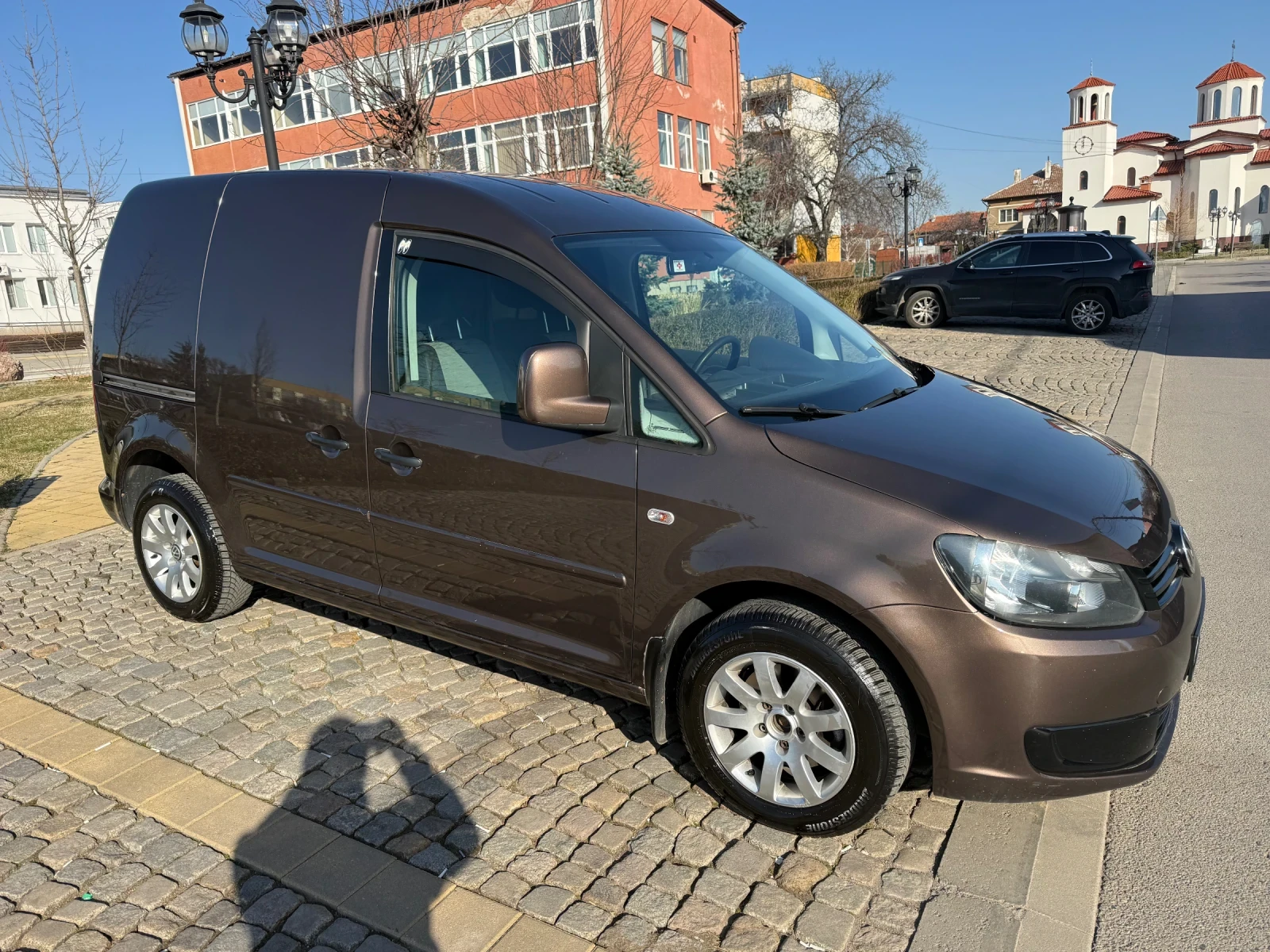 VW Caddy 1.6 TDI DSG , снимка 5 - Автомобили и джипове - 53888332