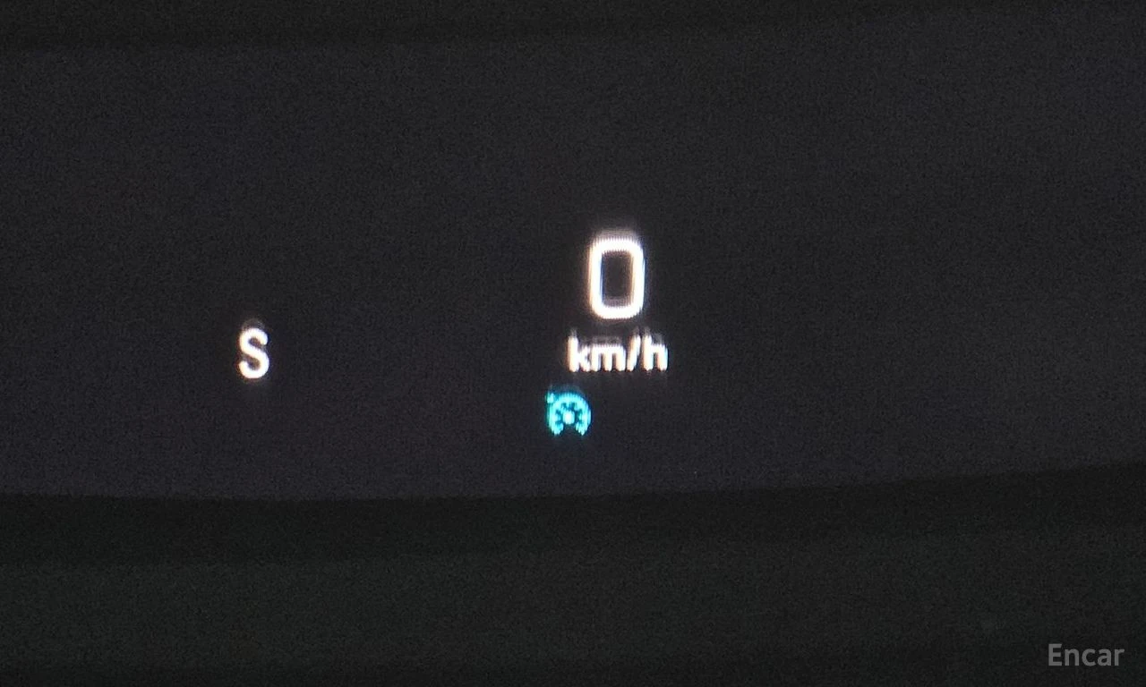Mercedes-Benz CLS 300 AMG* LINE* BURMESTER* ХЕДЪП* LANE* ASSIST* , снимка 11 - Автомобили и джипове - 54417259