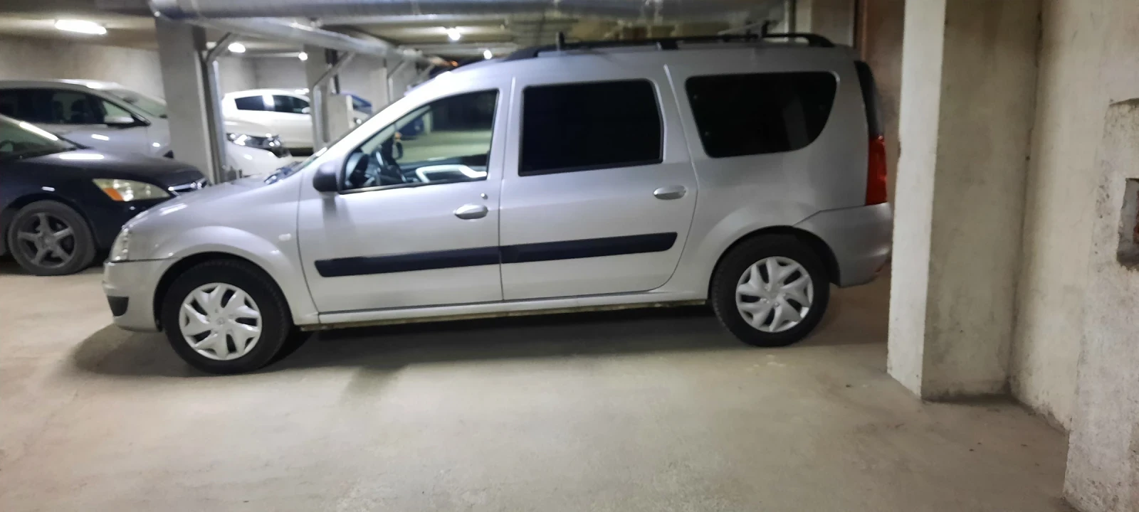 Dacia Logan 1.5 DCI 6+ 1 , снимка 14 - Автомобили и джипове - 54440291