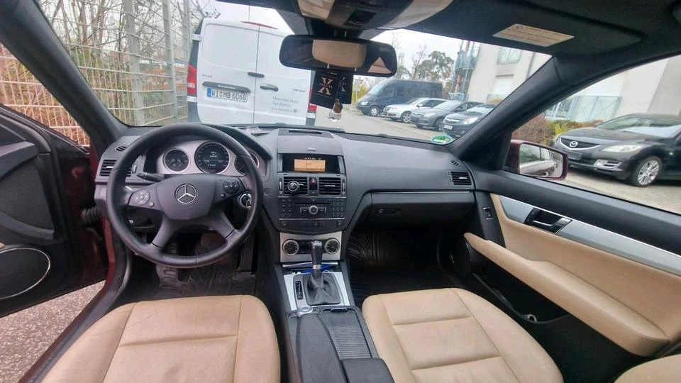 Mercedes-Benz C 220 2200, снимка 9 - Автомобили и джипове - 54667588